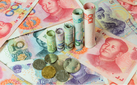 ВТБ: бизнес на четверть нарастил объем расчетов в юанях
