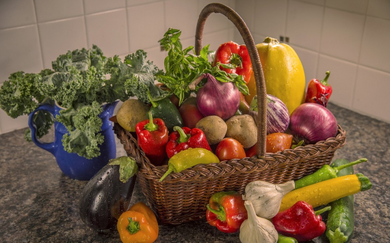 Эксперты объяснили засухой рост цен на овощи в России