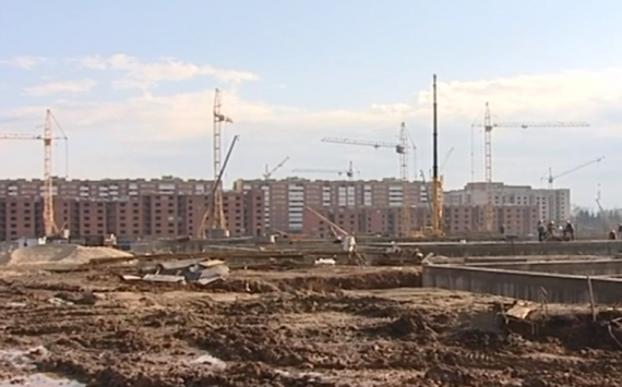В поселке Мехзавод строят школу на 1 200 учеников
