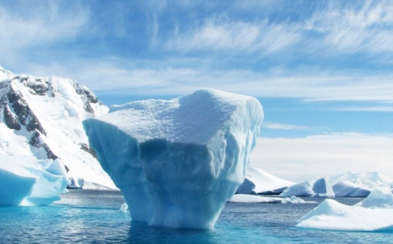 Ученые: В Арктике площадь льдов достигла минимума